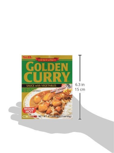 S & B Curry Golden Retort Medium Hot, 8.1 Ounce