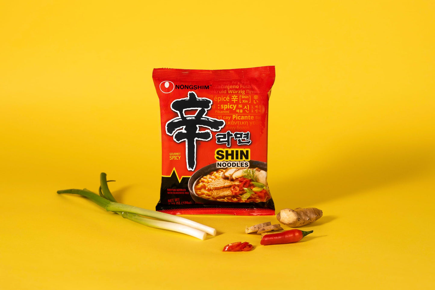 Nongshim Shin Ramyun Noodles, Spicy Korean Signature Instant Ramyun, Rich Beef Flavored Broth, Microwaveable, Korean Instant Noodles, 4.23 oz (Pack of 20), Packaging May Vary.