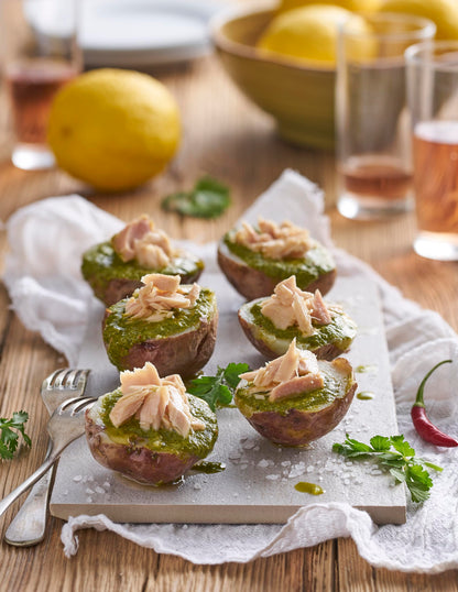Ortiz White Tuna in Olive Oil, Fresh Tender Slices, Spanish Wild Caught Tuna, High in Protein and Omega 3 Fats, Excellent in Salad, Pasta or Sandwiches - No Need to Add Mayo, 3.95oz Can (Pack of 12)