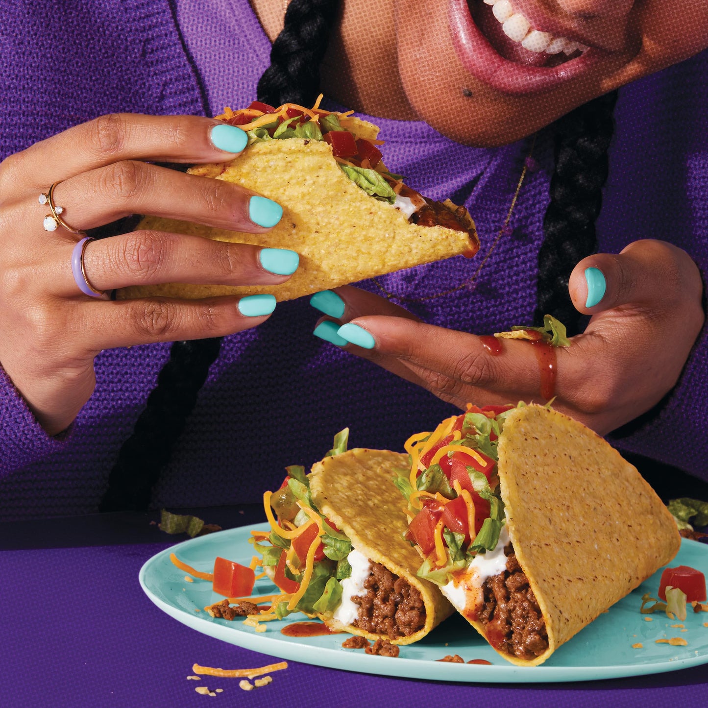 Taco Bell Crunchy Taco Cravings Kit with 12 Crunchy Taco Shells, Taco Bell Mild Sauce & Seasoning, 8.85 oz Box
