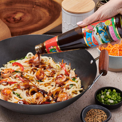 Lee Kum Kee Premium Oyster Flavored Sauce (18 oz - 1 Pack), Rich & Savory, All-Purpose Seasoning, Perfect for Marinades, Stock, Gravy, Stews, and Stir-Fry