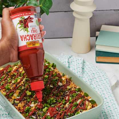 Lee Kum Kee Sriracha Chili Sauce Plastic Bottle (18 oz - 1 Pack), Gluten Free, Non-GMO, Vegan, Spicy, Hot and Sweet with a Hint of Garlic, Perfect for Stir-Fries, Dipping Sauces, Drizzling, Noodles, Marinades, and Dumplings